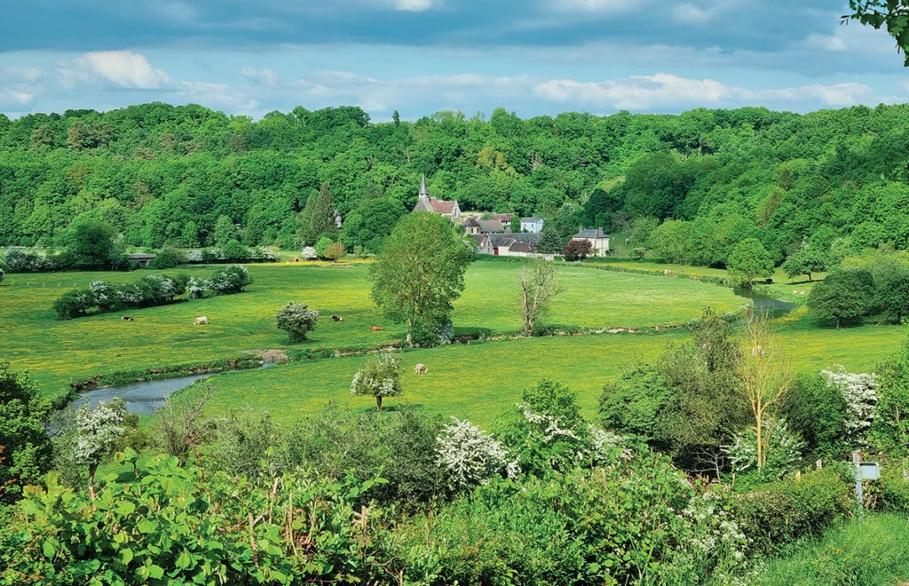 Champignolles est une petite destination ressourçante et verdoyante. (© Michel Vassal)