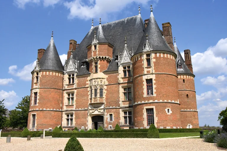 Le château de Martainville est une ancienne demeure seigneuriale, devenue Musée des traditions et arts normands. (© Rodolphe Corbin)