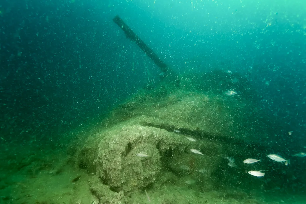 Char Sherman devant Sword Beach. (Images Explorations / Drassm, 2018)
