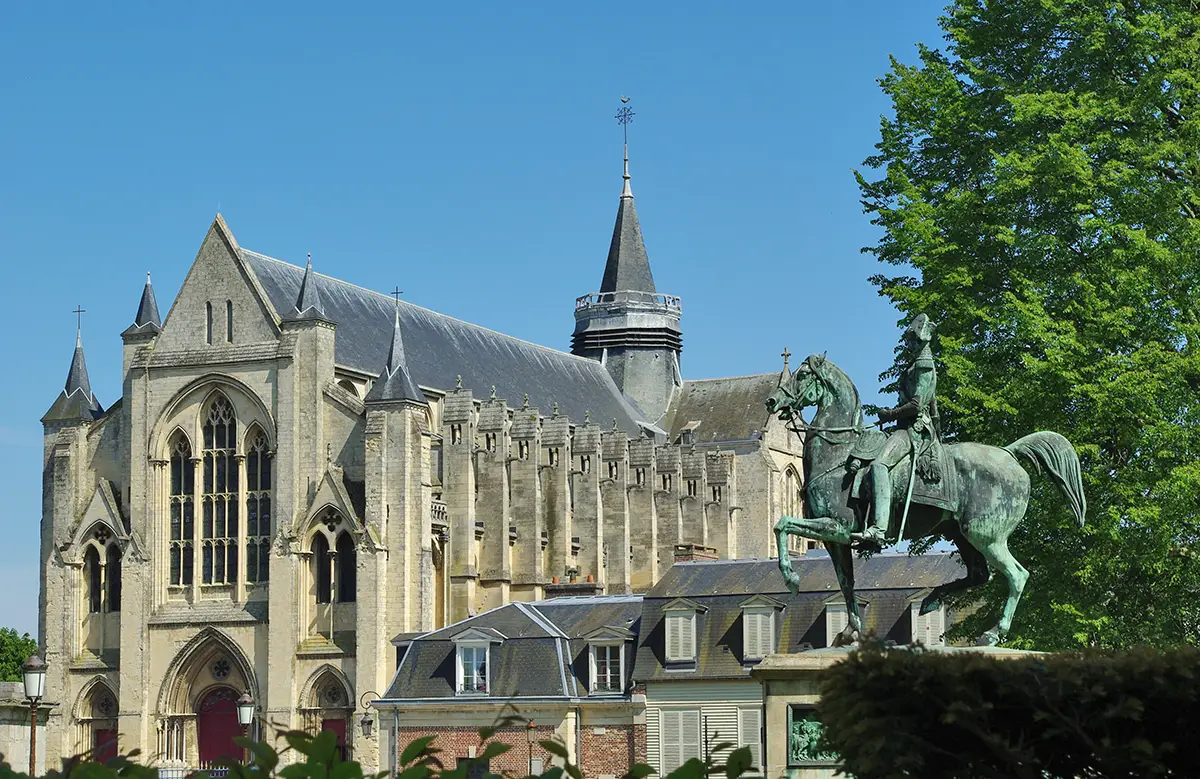 Notre-Dame-et-Saint-Laurent d’Eu – Double patronage pour une collégiale