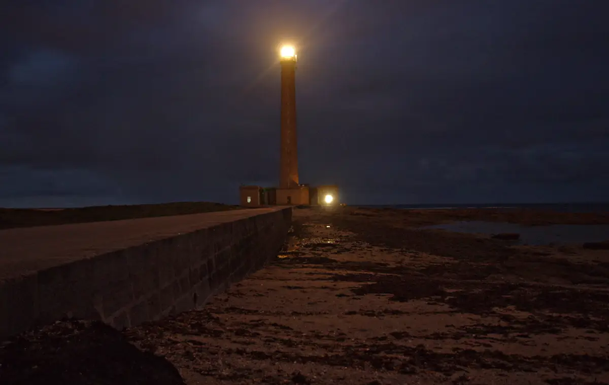 Gatteville-le-Phare – Lueur dans l’Oceano nox