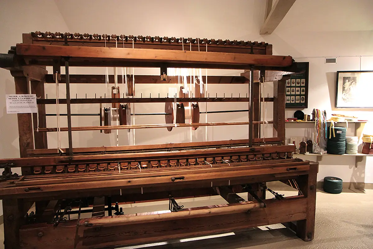 Trois siècles d’histoire de la rubanerie dans le Lieuvin