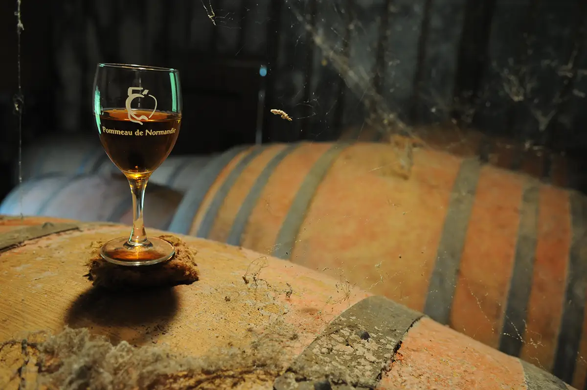 Le pommeau de Normandie – Ferme du Ponctey