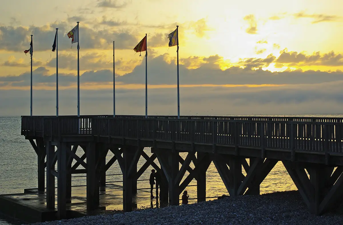 Sainte-Adresse – « Parmi l&rsquo;écume inconnue et les cieux ! »