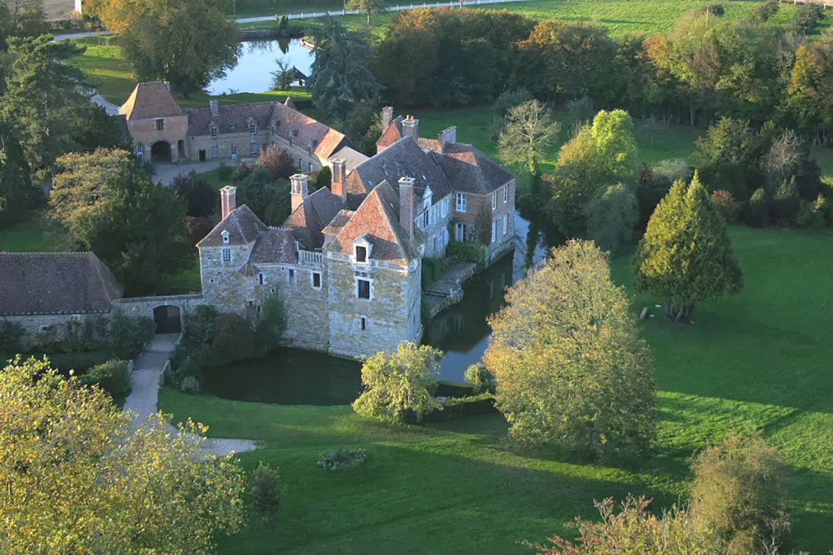 Le château du Blanc-Buisson – De la maison forte à la demeure familiale