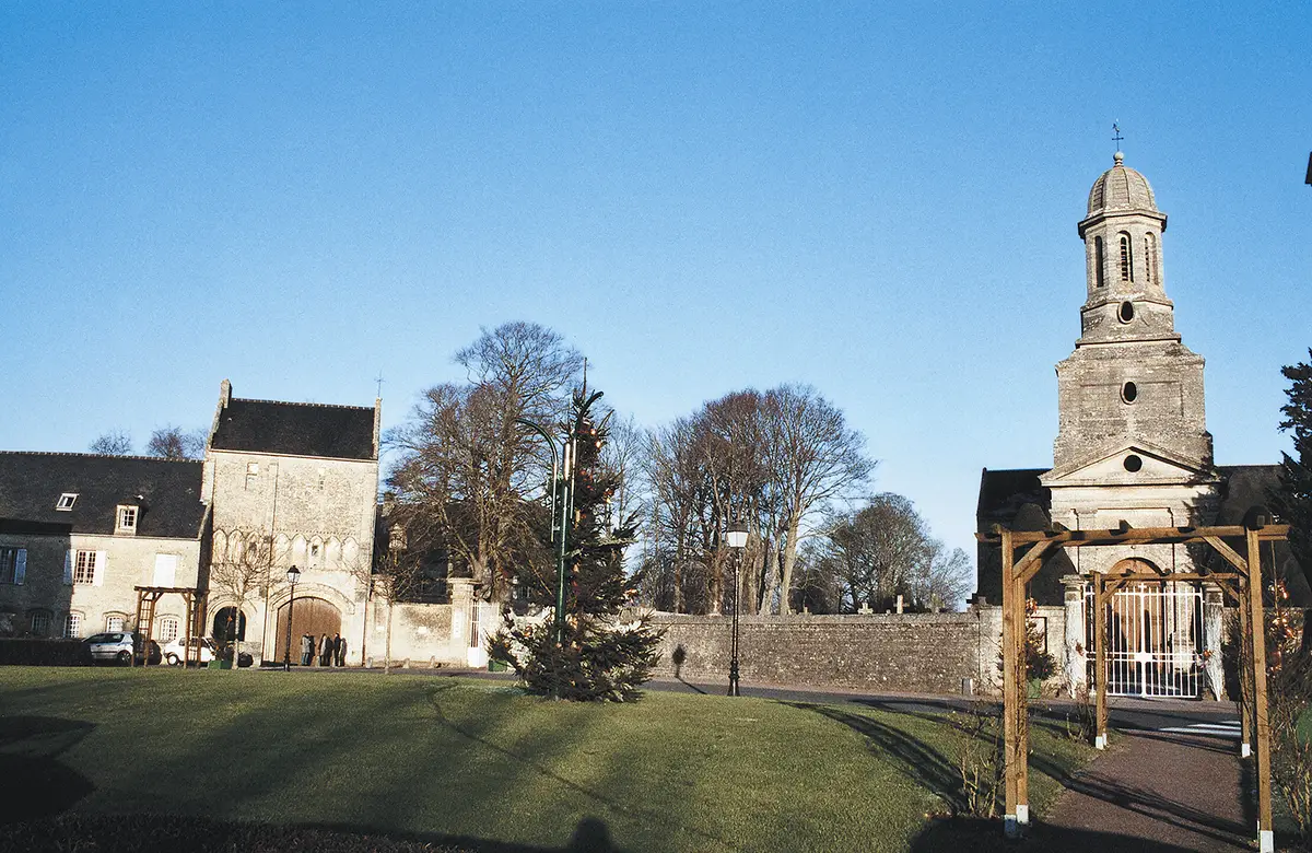 Saint-Vigor-le-Grand : colline sacrée