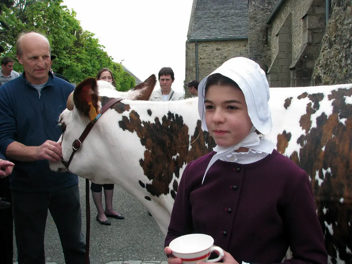 La Société Alfred Rossel et les traditions normandes