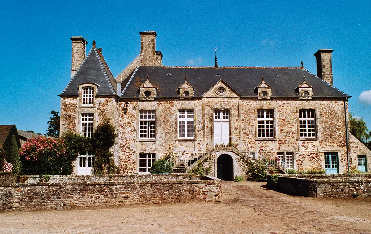 Le manoir de la Cour à Lestre