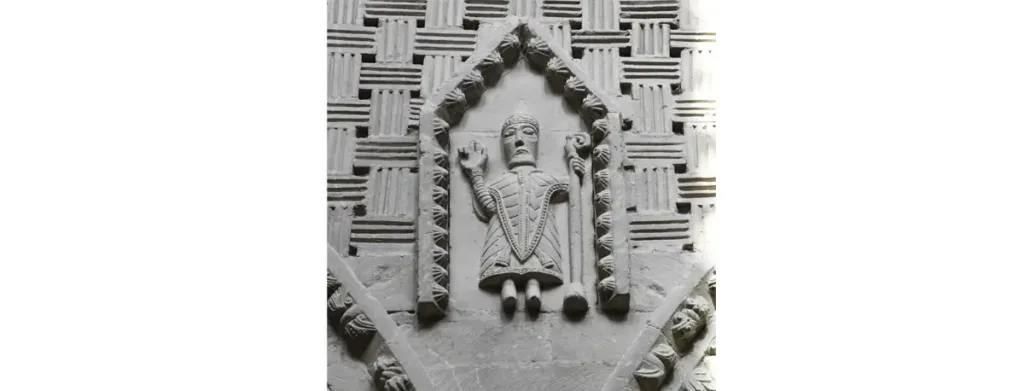 Odon de Conteville, évêque de Bayeux (écoinçon de la nef). (© Rodolphe Corbin)