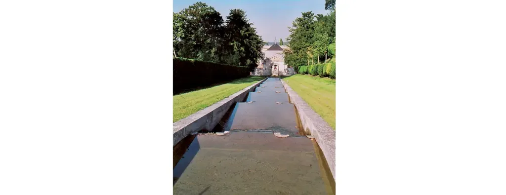 Château de Bizy. Départ de la cascade jusqu’au pédiluve. (Photo Alexandre Vernon © Patrimoine Normand)