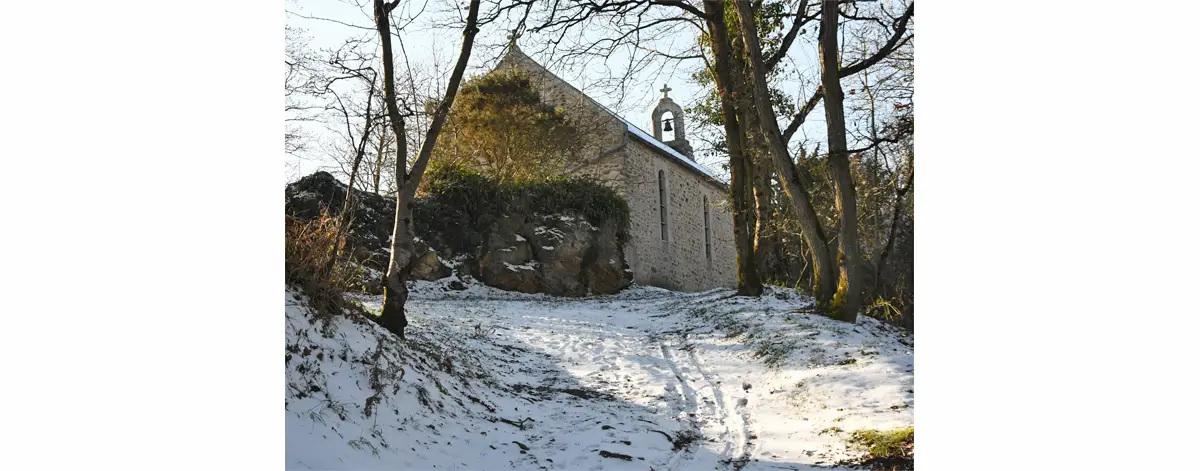 La chapelle de Notre-Dame de Bonne-Nouvelle à Esson (Calvados).