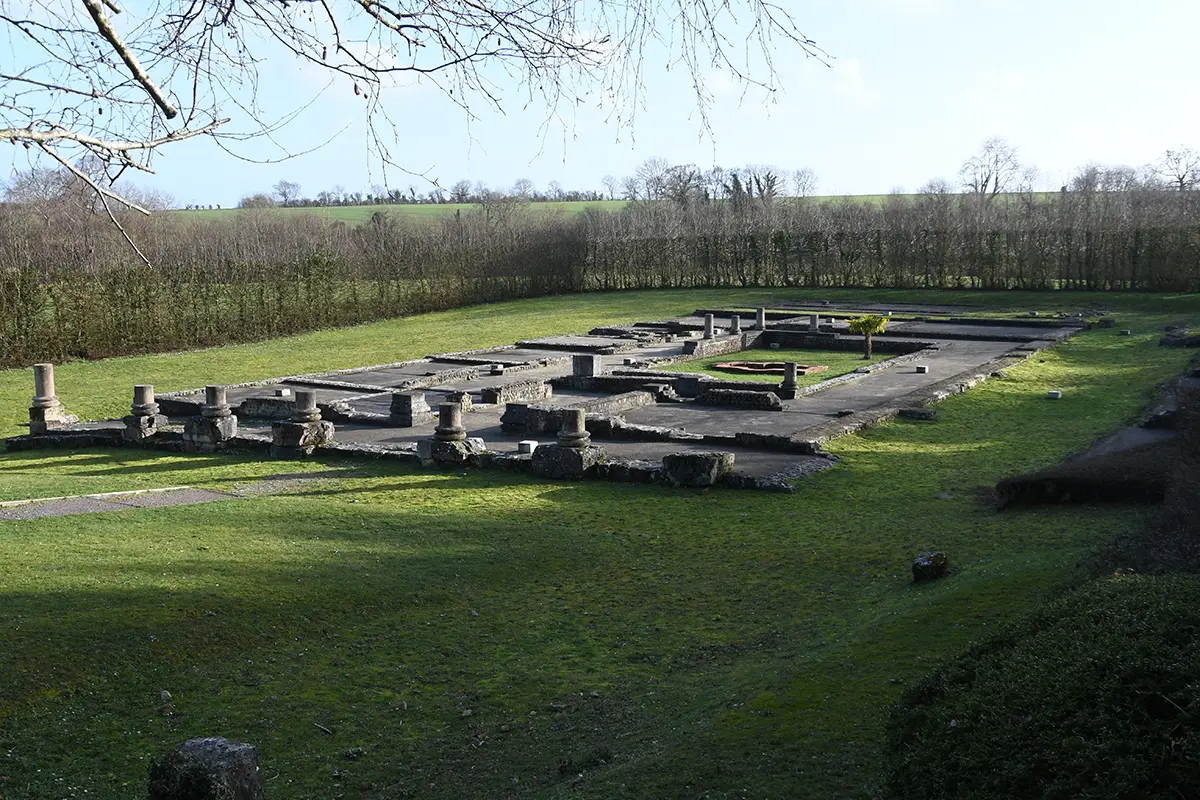 Vieux-la-Romaine