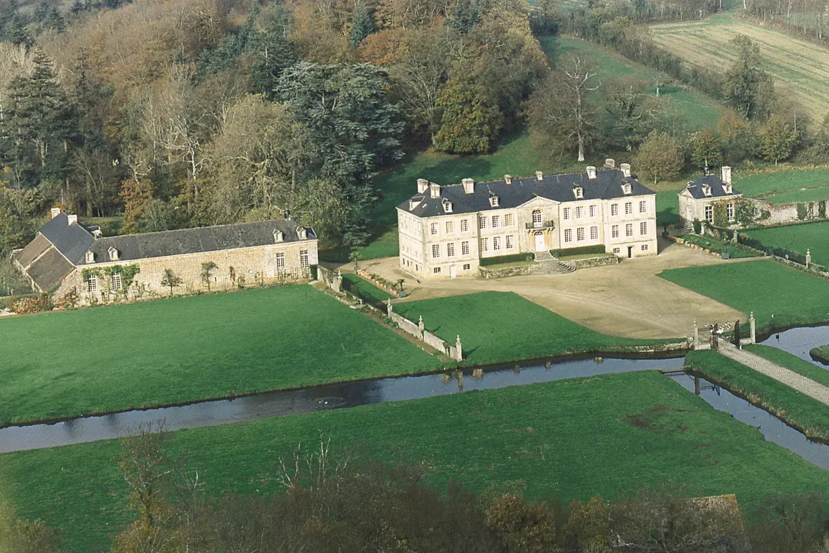 Le château de Pont-Rilly à Négreville