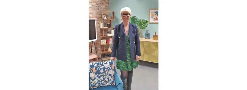 Marie Dupuis-Courtes sur le plateau de la matinale de France 3.