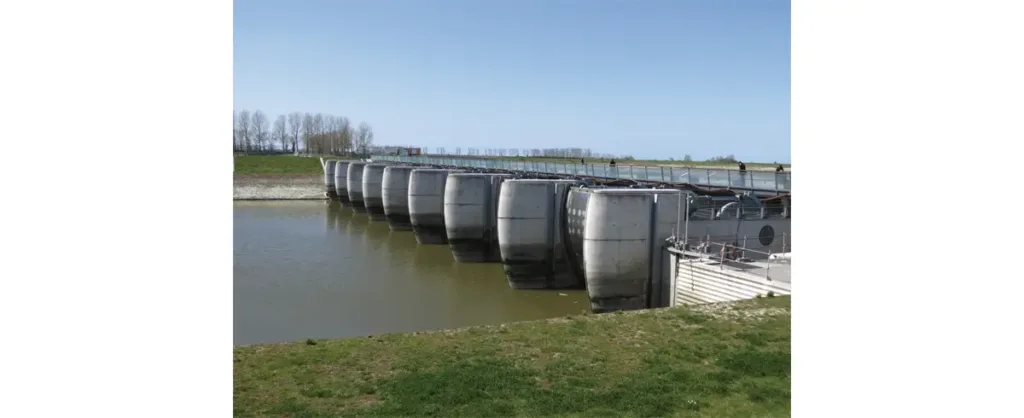 Le barrage sur le Couesnon.