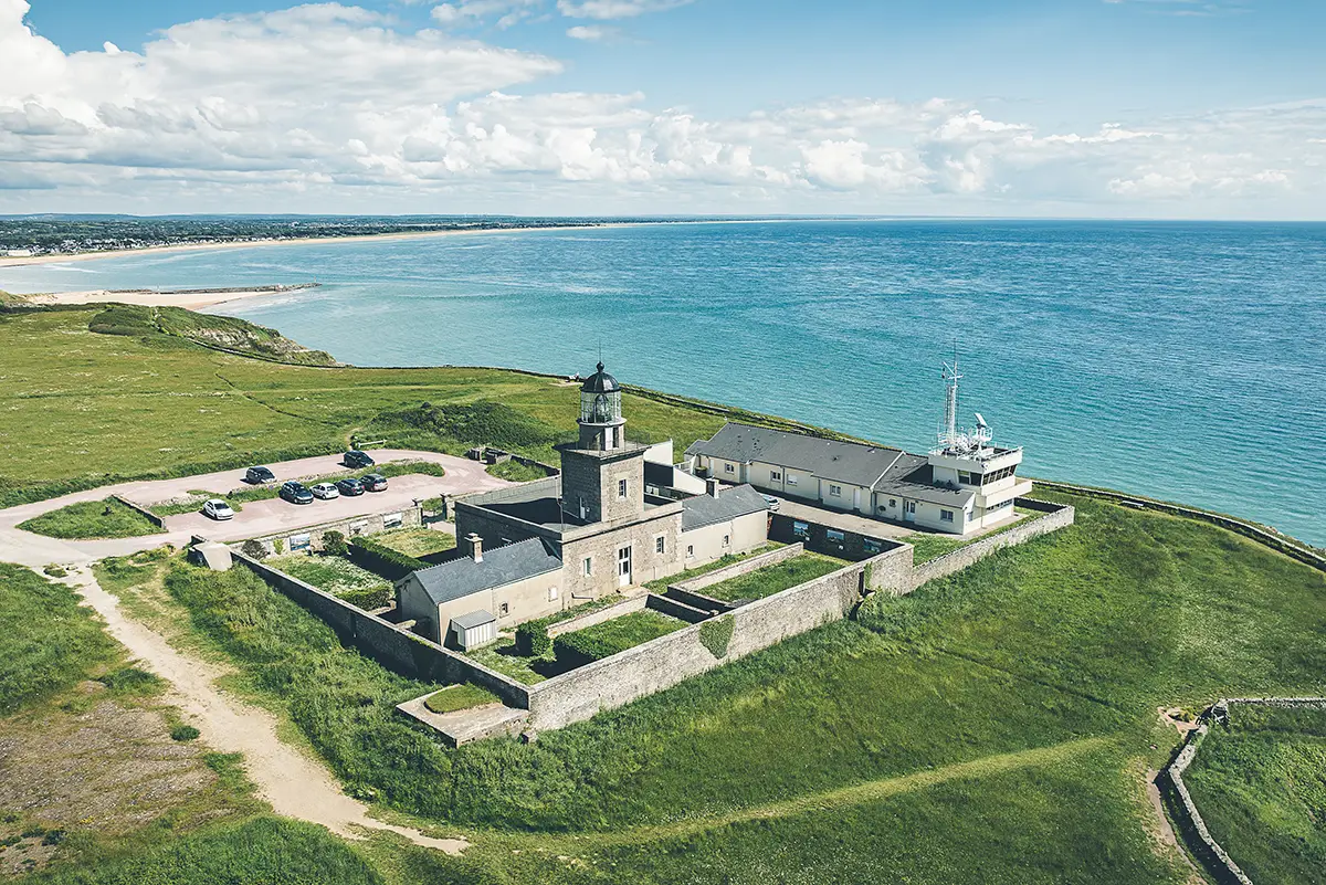 Tourisme & Côte des Îsles – Des bains de mer aux congés payés