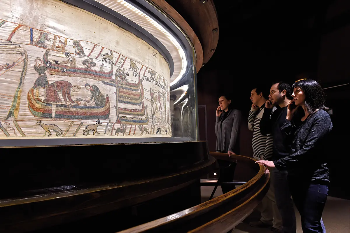 La « Tapisserie de Bayeux », unique au monde, exposée 330 jours par an !