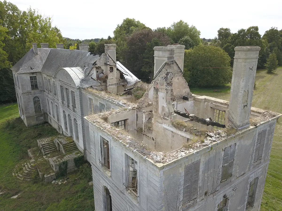 Patrimoine en péril : le château de Magny-en-Bessin