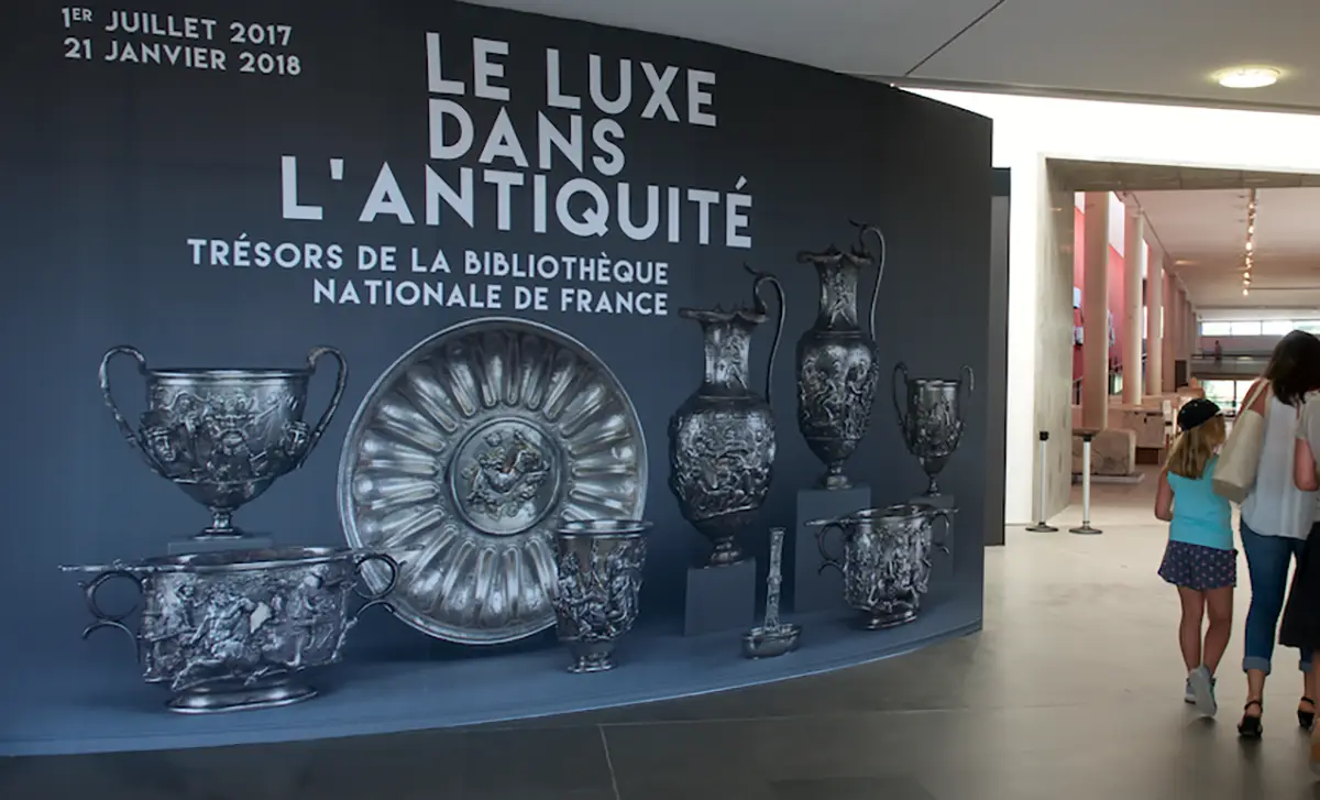 Le trésor de Berthouville, de l’océan Pacifique à la mer Baltique