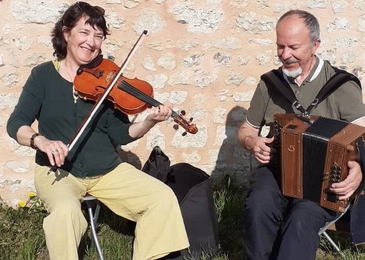 Initiation à la danse normande au domaine d&rsquo;Harcourt
